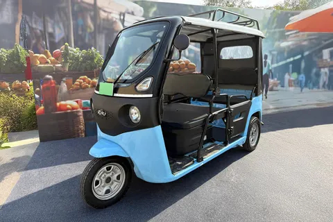 Bajaj Riki P40 05 E Rickshaw