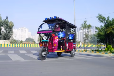 Gayatri Electric Dabang Pro