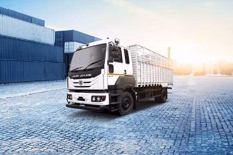 Ashok Leyland AVTR 1920-4x2 Haulage 6350/Cowl & Chassis/(28 ft) thumbnail