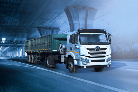 Blue Energy BE 5528 Plus 4x2 thumbnail