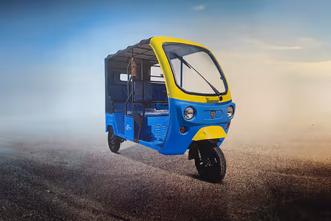 Godawari Eblu Cety E Rickshaw L3 thumbnail