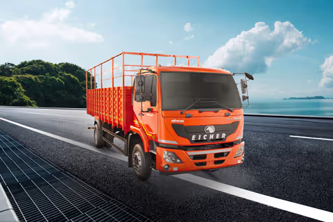Eicher Pro 3018