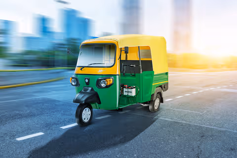 Piaggio Ape Auto DXL car alternative
