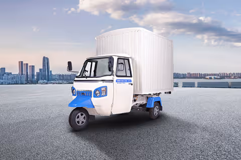 Mahindra Zor Grand
