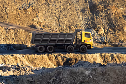 Mahindra Blazo X 35 M-Dura Tipper Mahindra Blazo X 35 M-Dura Tipper