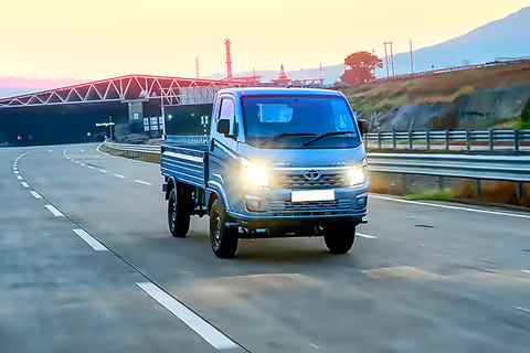 Tata Intra V50 LNT Tata Intra V50 LNT