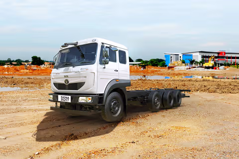 Tata LPT 3521 Cowl Tata LPT 3521 Cowl