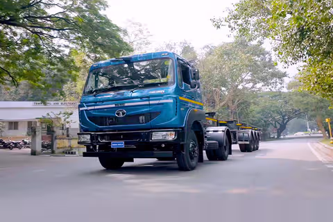 Tata Signa 4623.S Tata Signa 4623.S