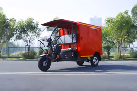 Gayatri Electric Dabang E Loader Box Gayatri Electric Dabang E Loader Box