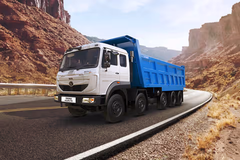 Tata Signa 4225.TK CAB/6700 thumbnail
