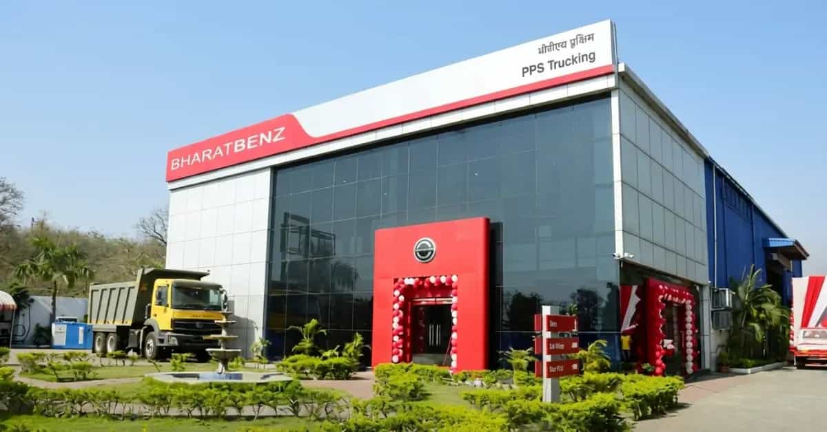 Daimler Opens 30,000 Sq Ft BharatBenz Workshop in Silchar, Assam Daimler Opens 30,000 Sq Ft BharatBenz Workshop in Silchar, Assam-image