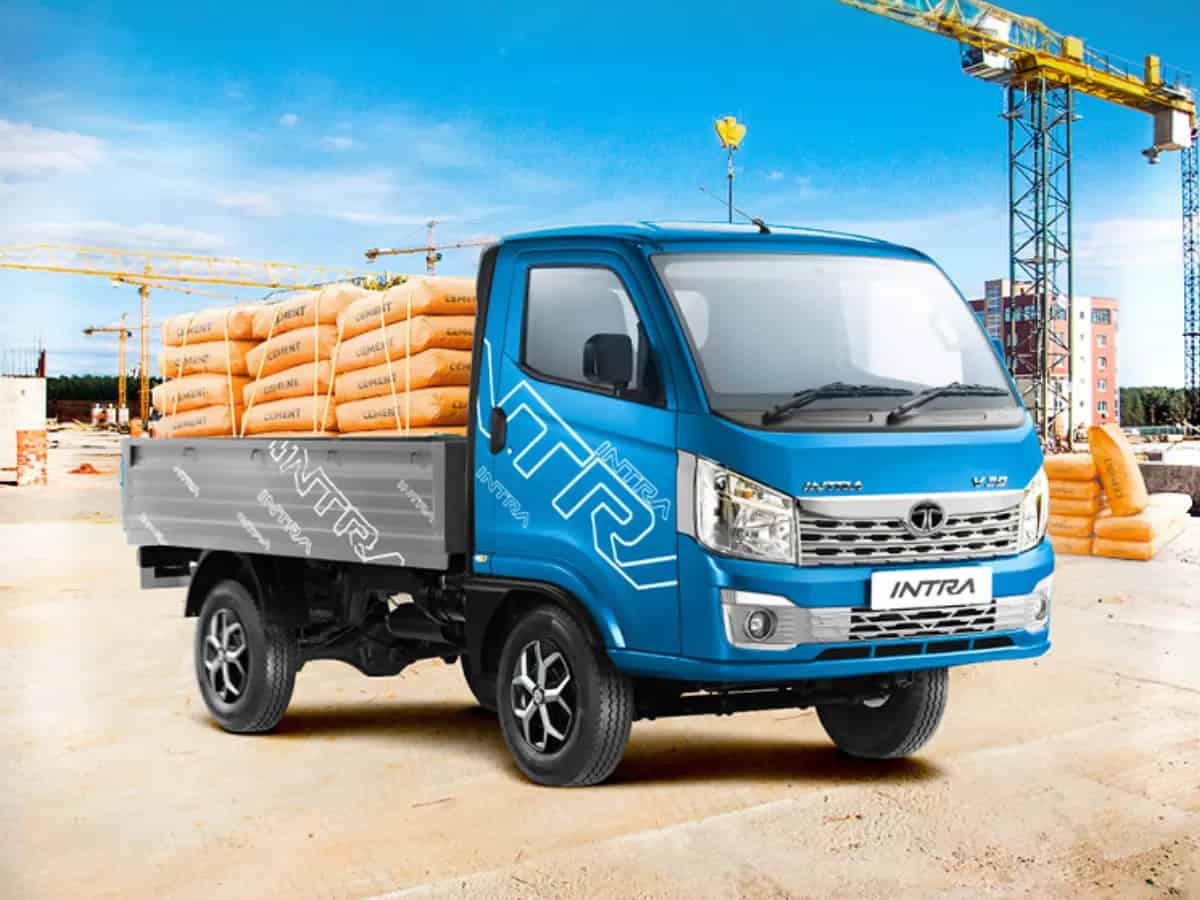 Tata Intra V30: 1300kg Payload With A Higher Mileage