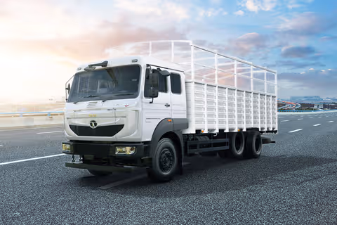 Tata LPT 3118 Cowl Tata LPT 3118 Cowl