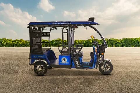 Terra Motors Y4A Pro 4-Seater/Electric truck