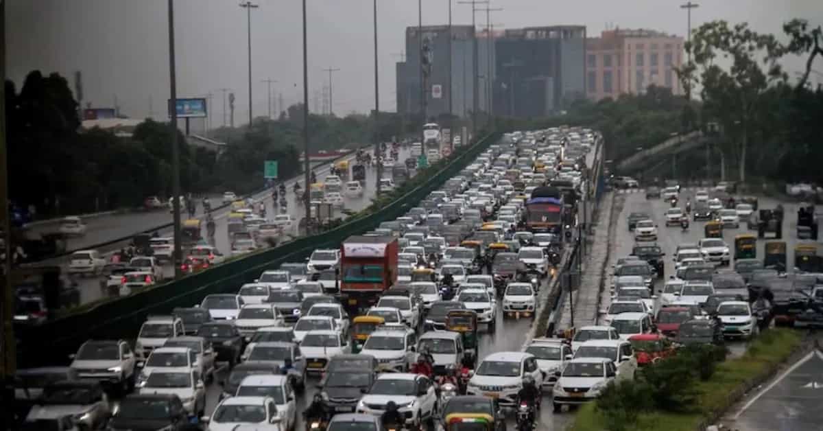 Vehicle Fitness Test Fees Hiked Up to 10x with New Policy Vehicle Fitness Test Fees Hiked Up to 10x with New Policy-image